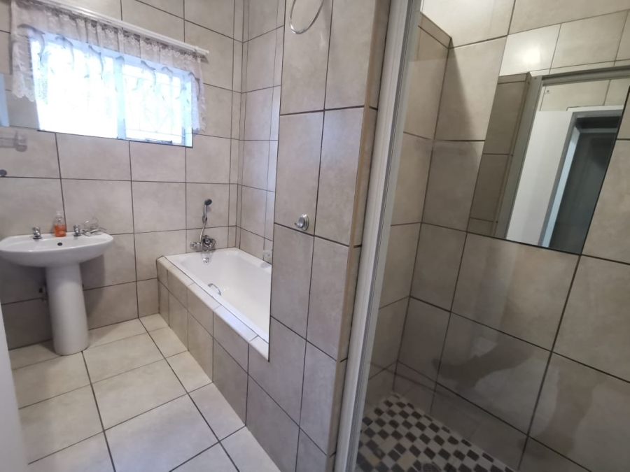 To Let 3 Bedroom Property for Rent in Potchefstroom South North West
